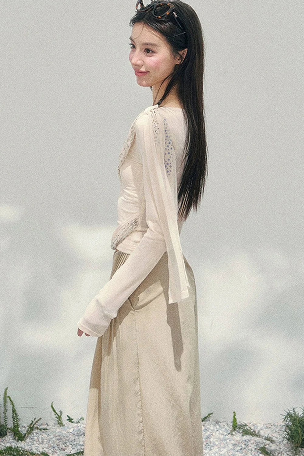 Sparkling Sleeveless Waist-Cinching Top Set-Up