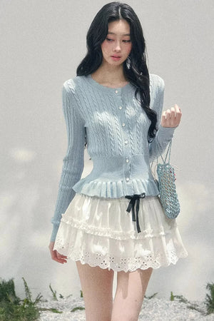 Spring White Half-Skirt