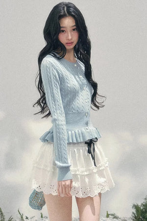 Spring White Half-Skirt