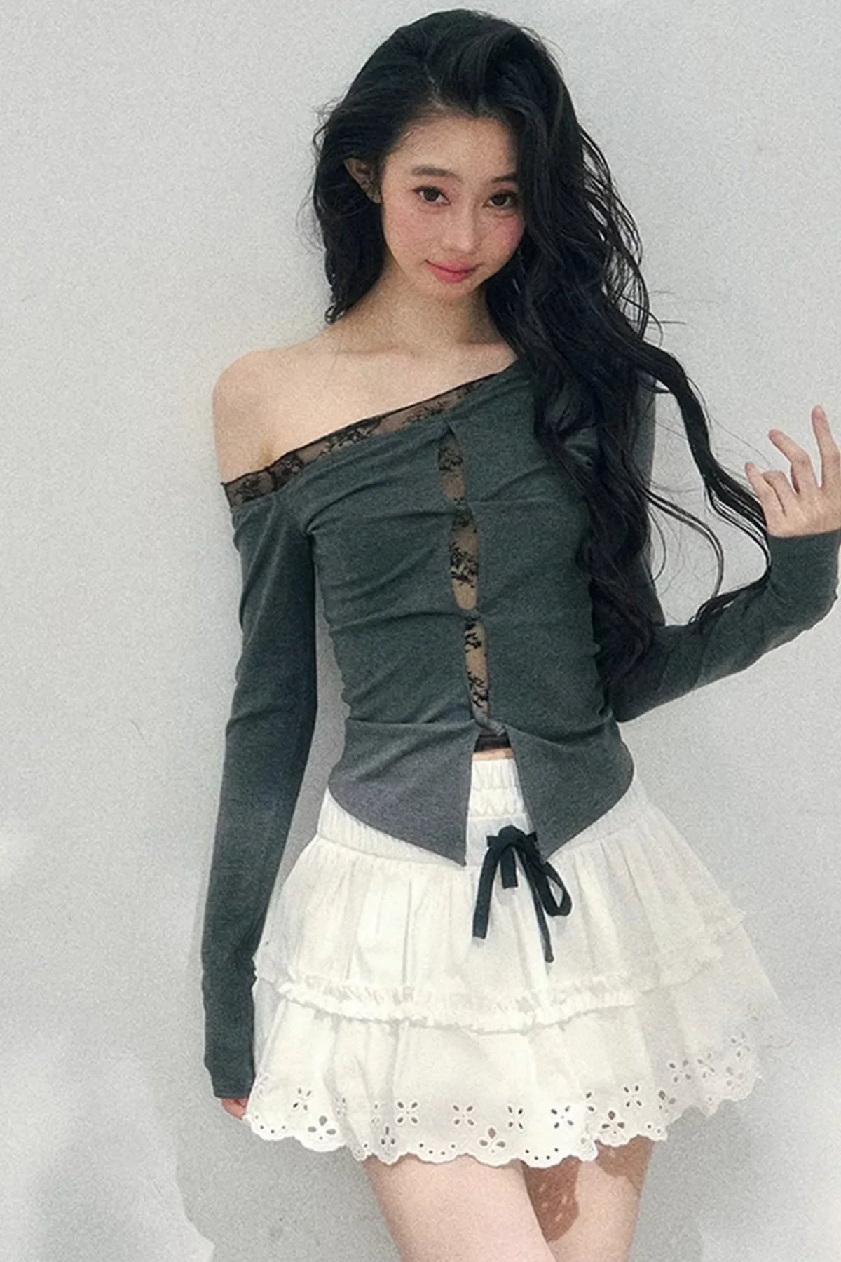 Spring White Half-Skirt