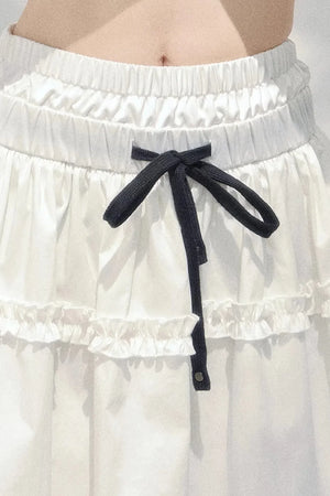 Spring White Half-Skirt