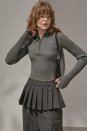 Stand-Up Collar Bottom Sweater