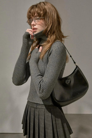 Stand-Up Collar Bottom Sweater