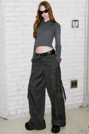 Stand-Up Collar Bottom Sweater