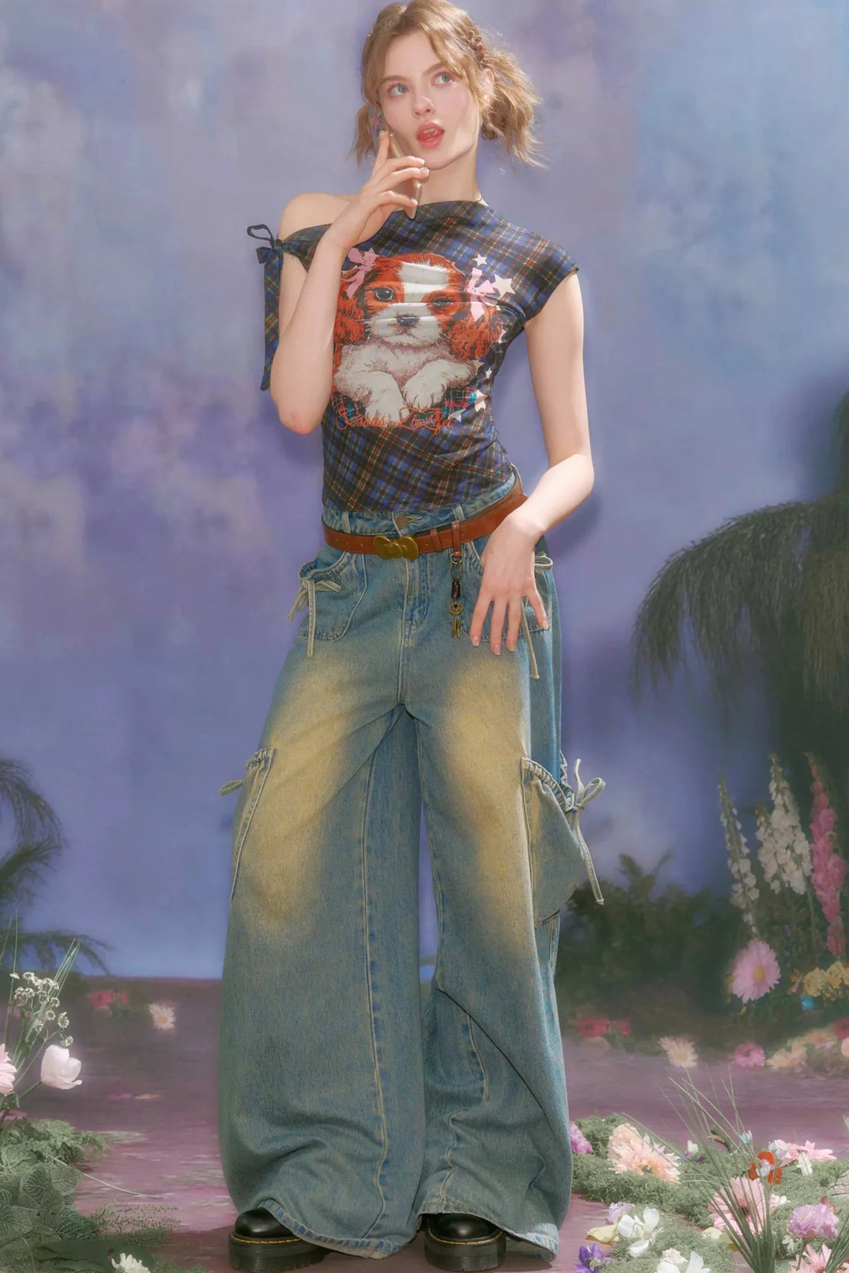 Star Dream Off-Shoulder Plaid T-Shirt