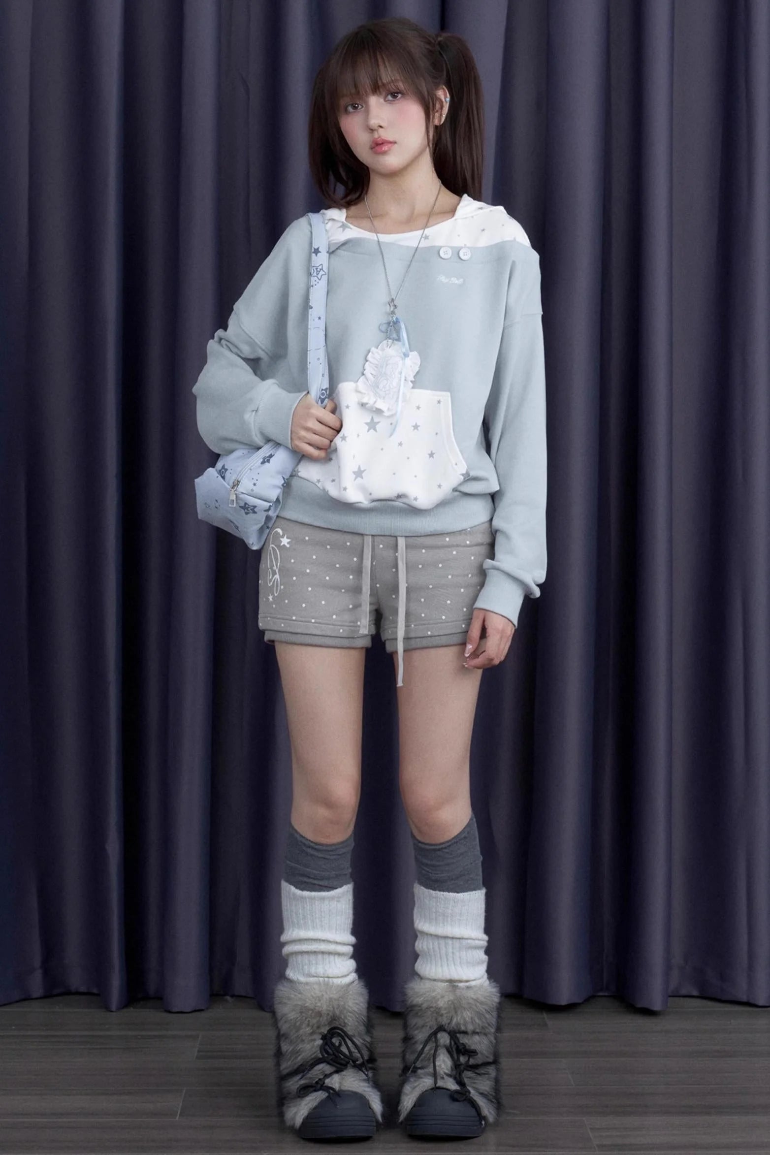 Star Line Sweatshirt