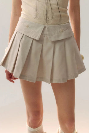 Starry Embroidered Pleated Skirt