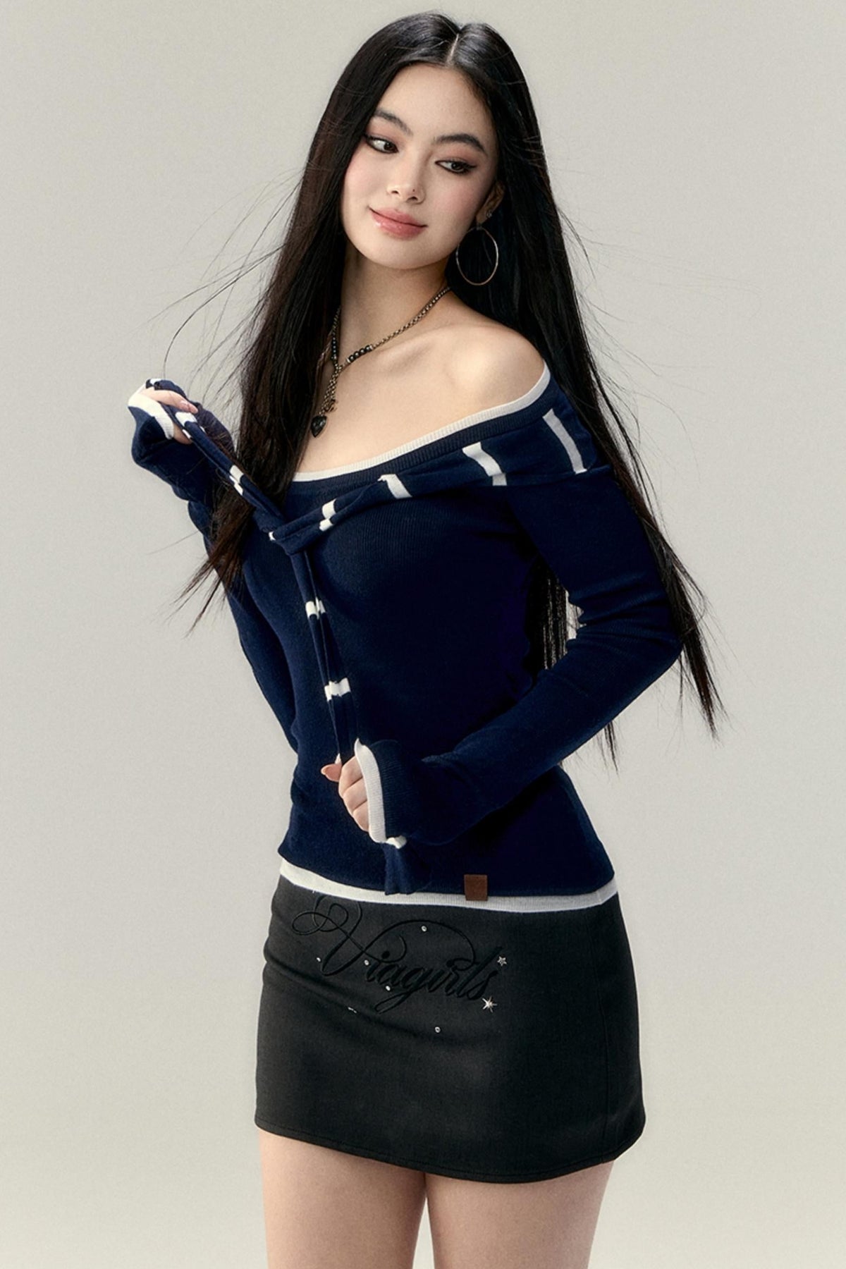Straight Shoulder Knit Top