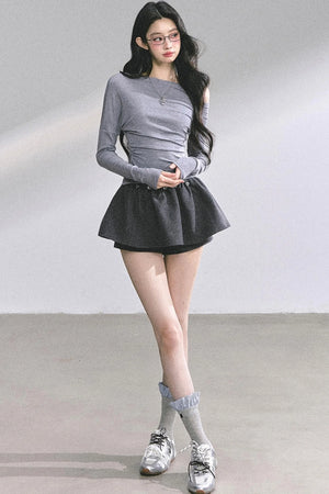 Straight Shoulder Long Sleeve T-Shirt