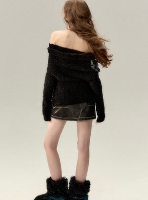 Straight Shoulder Wool Knit Sweater