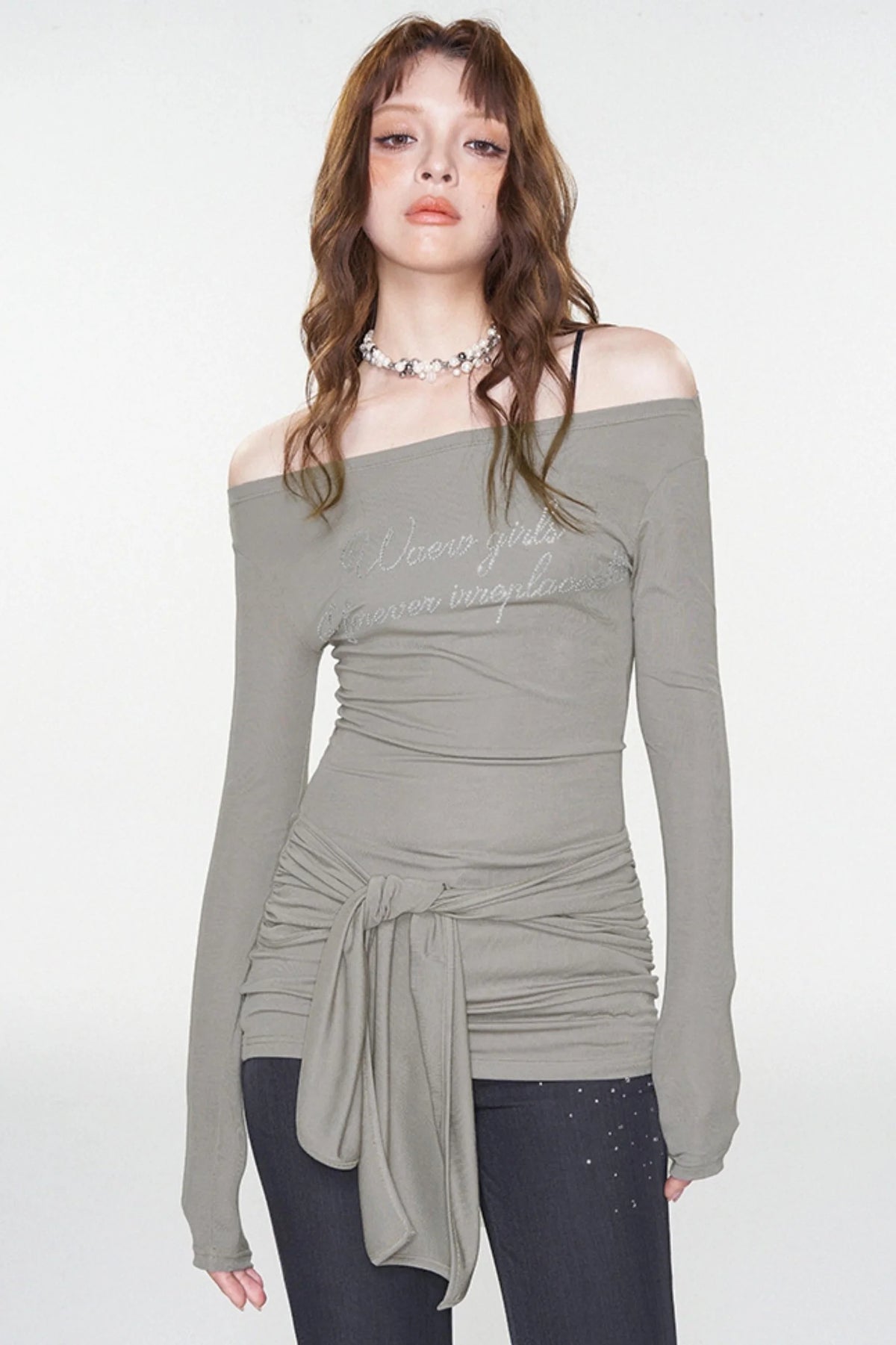 Stylish Letter Print One-Shoulder Top