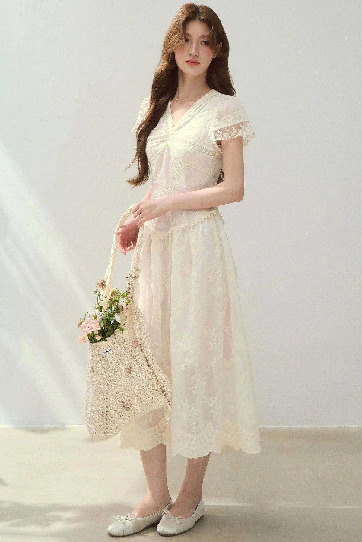 Sunlight Lace Waist-Cinching Dress