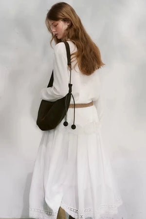 Swaying Silhouette Lace Top