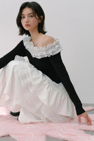 Sweet Slanted Shoulder Long-sleeved T-shirt