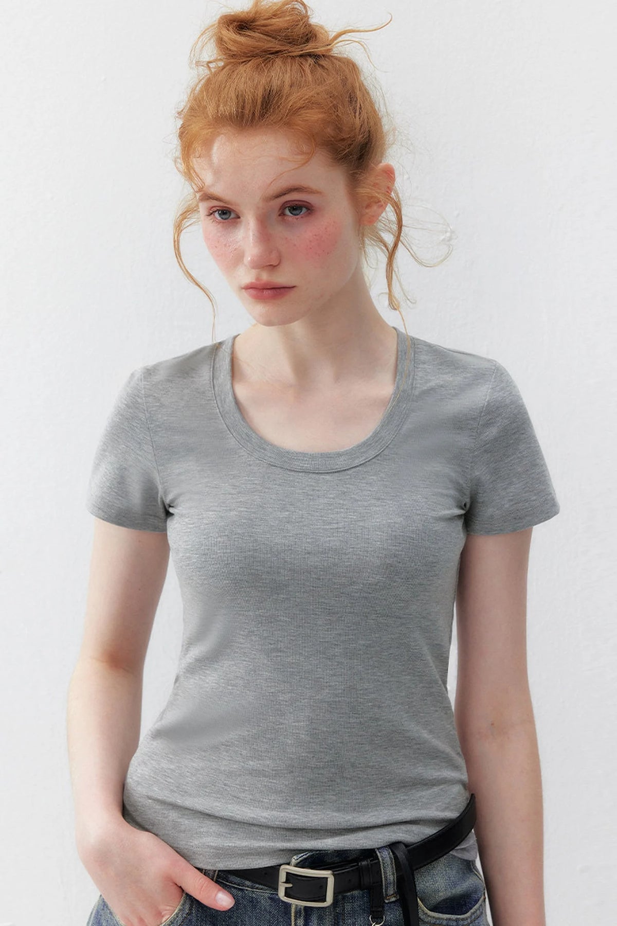 Tencel U-Neck Short-Sleeved T-Shirt