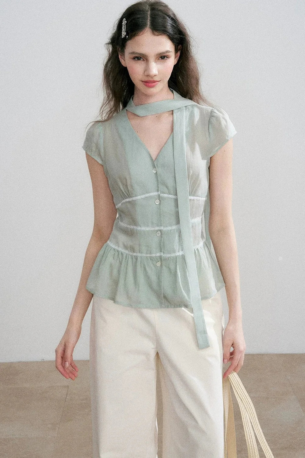 Tencel V-Neck Ribbon Blouse