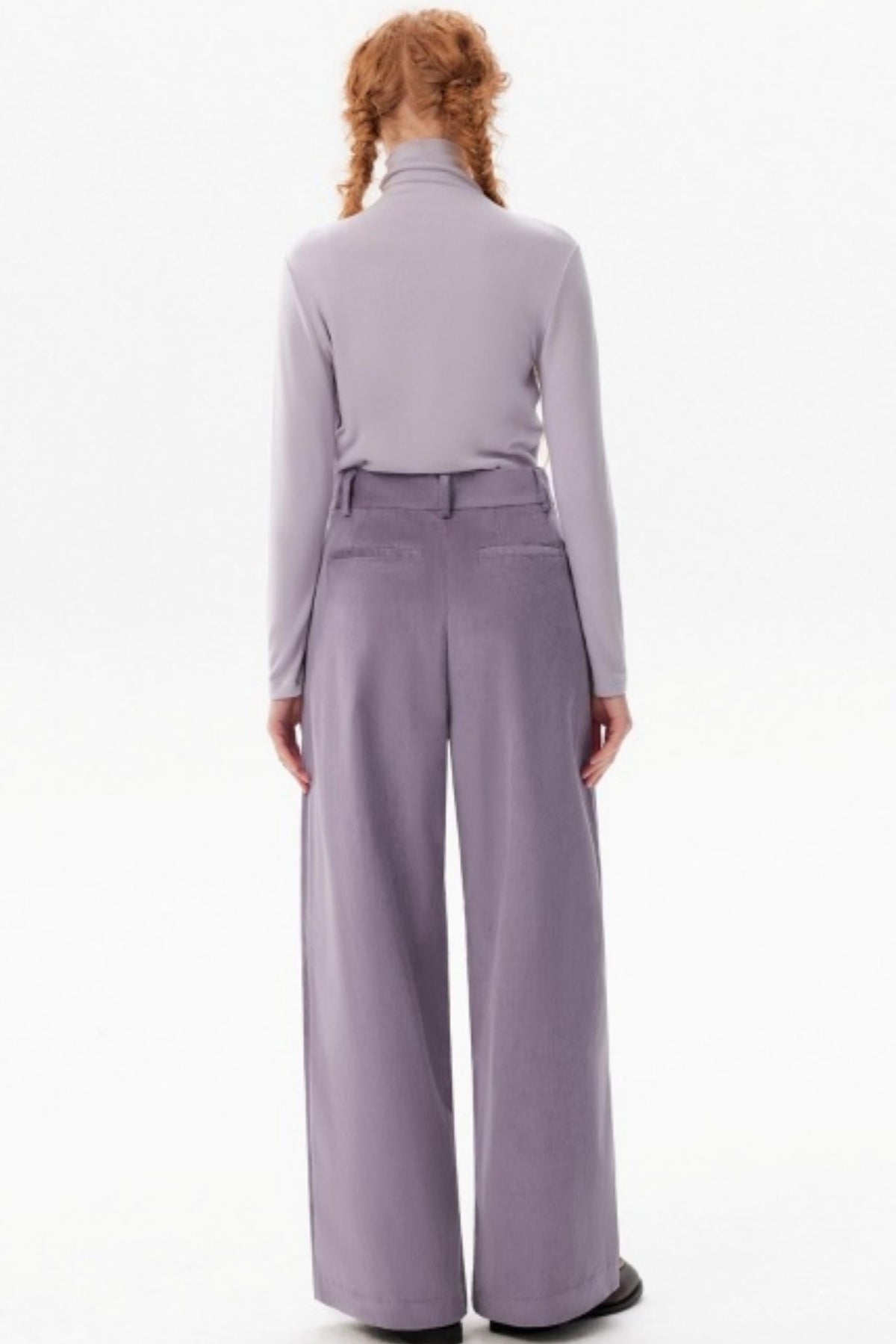 Tencel Wool Seamless Turtleneck Sweater