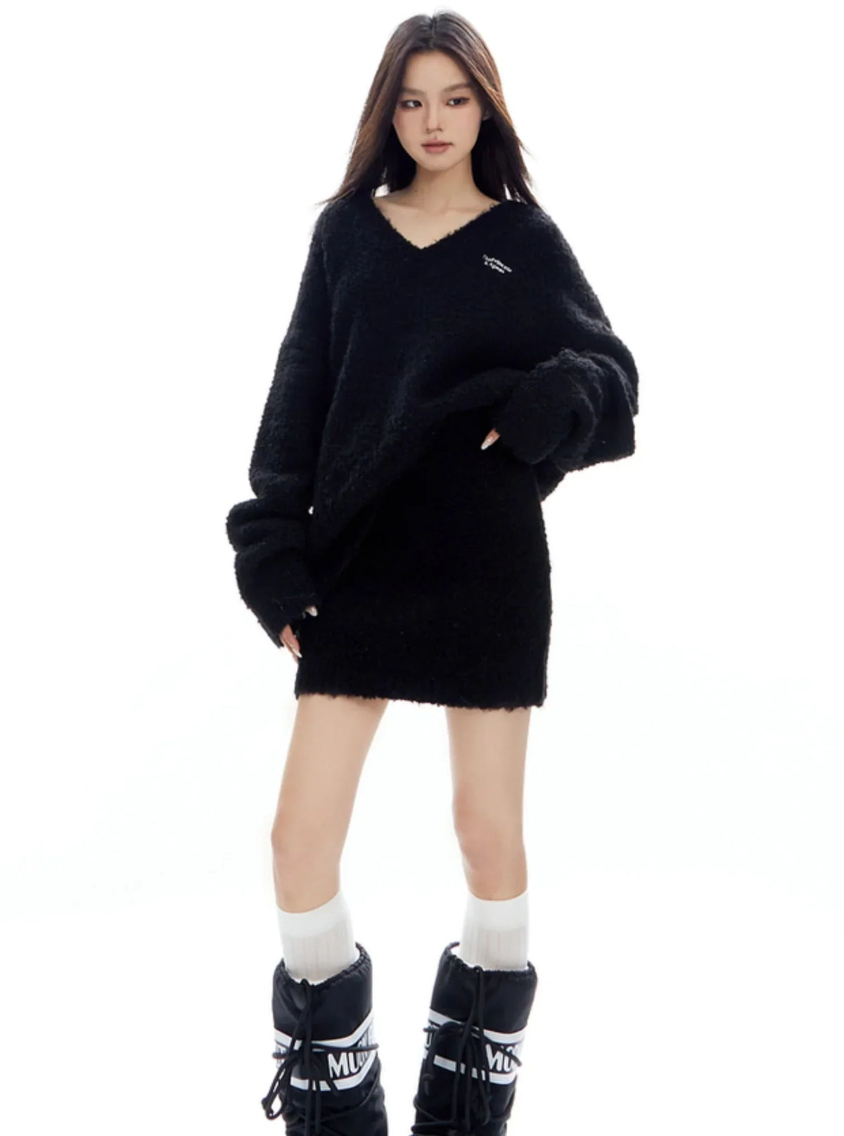 Thickened V-Neck Sweater And Slim Skirt Set