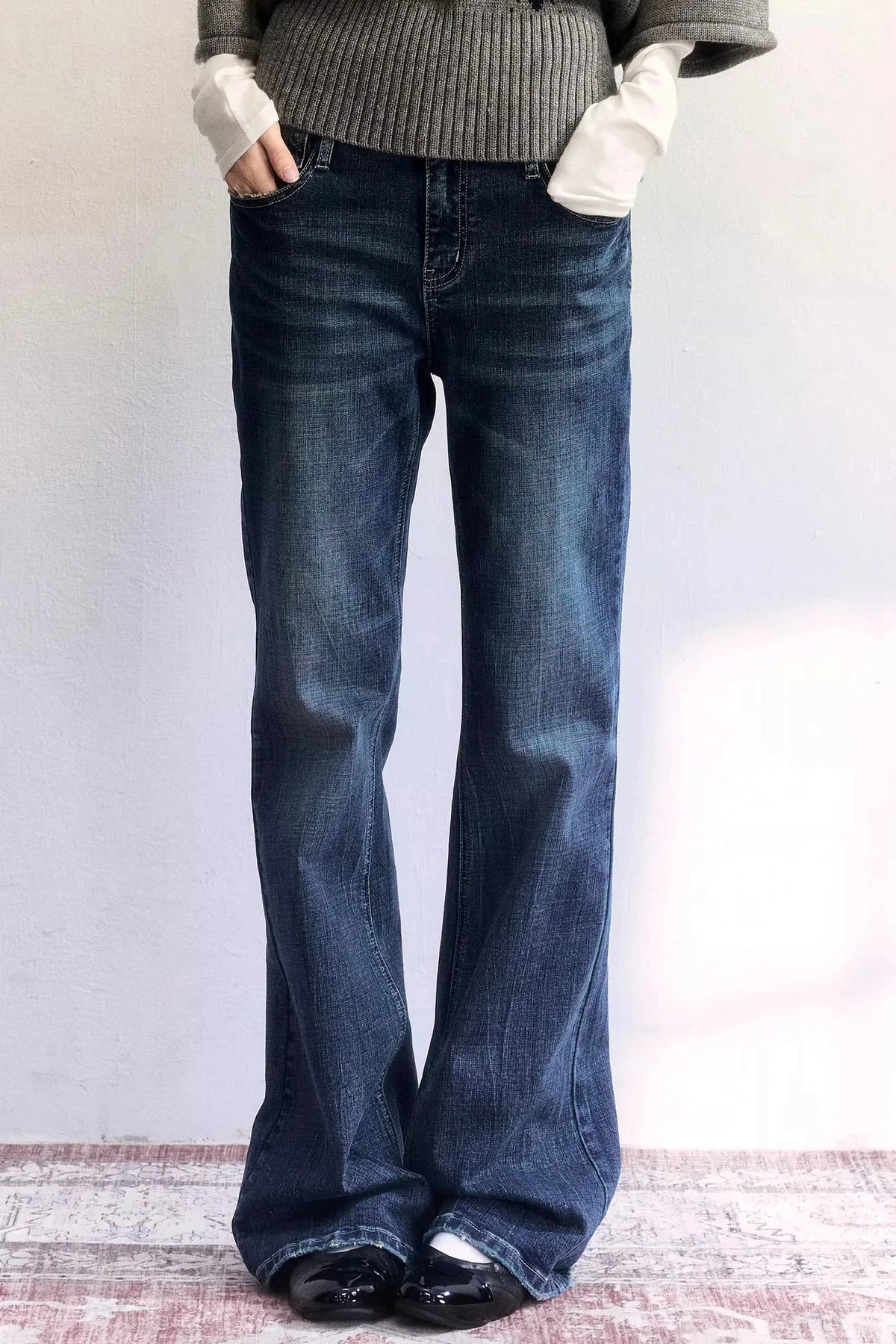 Thin Language Washed Denim Pants
