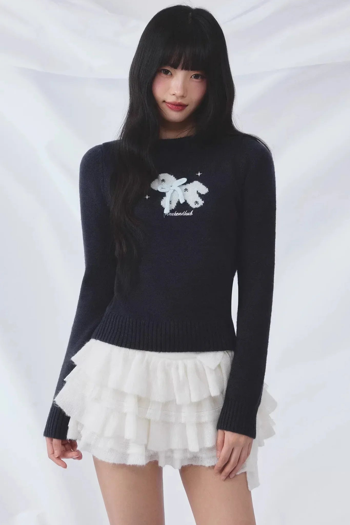 Three-Dimensional Bow Sweater