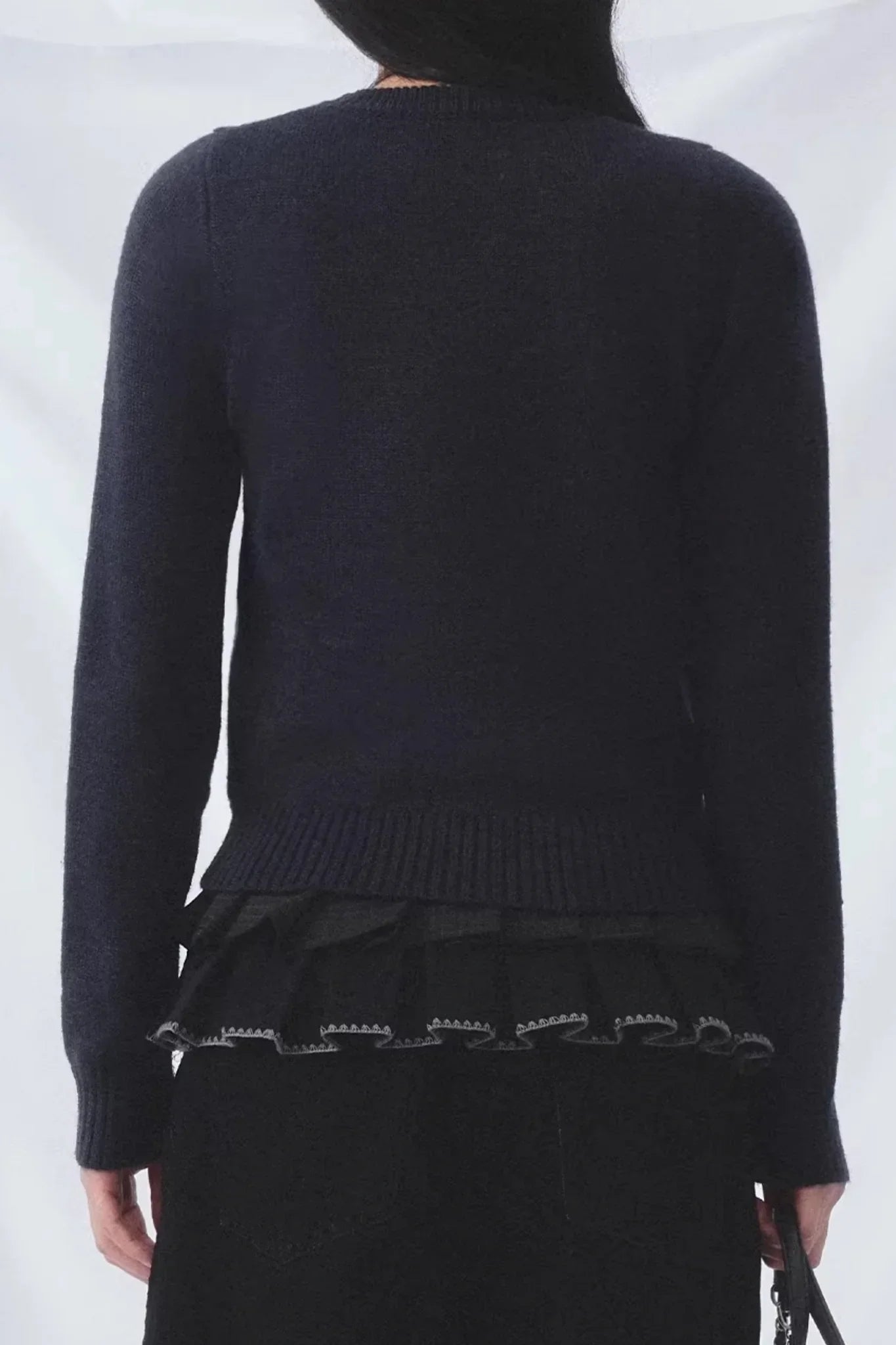 Three-Dimensional Bow Sweater