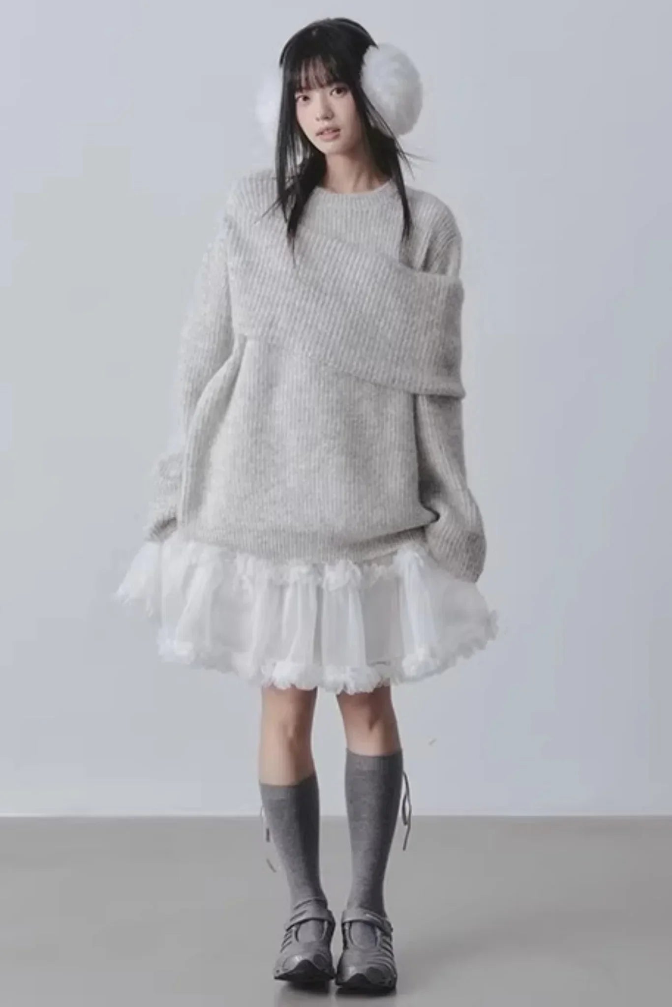 Three-Dimensional Lace Skirt