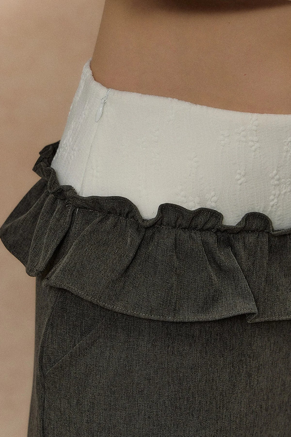 Tundra Sheen Lace Pants