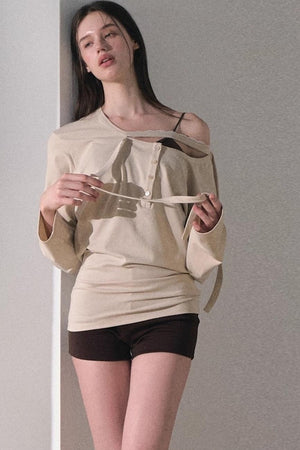 Twilight & Autumn Long-Sleeved Cinched Waist Knit Top