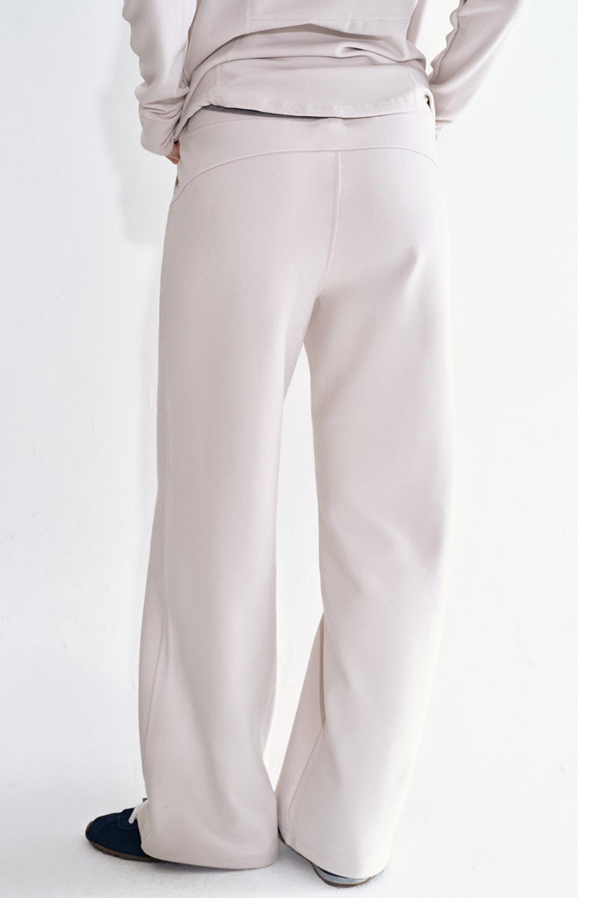 Urban Modern Sporty Cardigan Suit & Pants Set-Up
