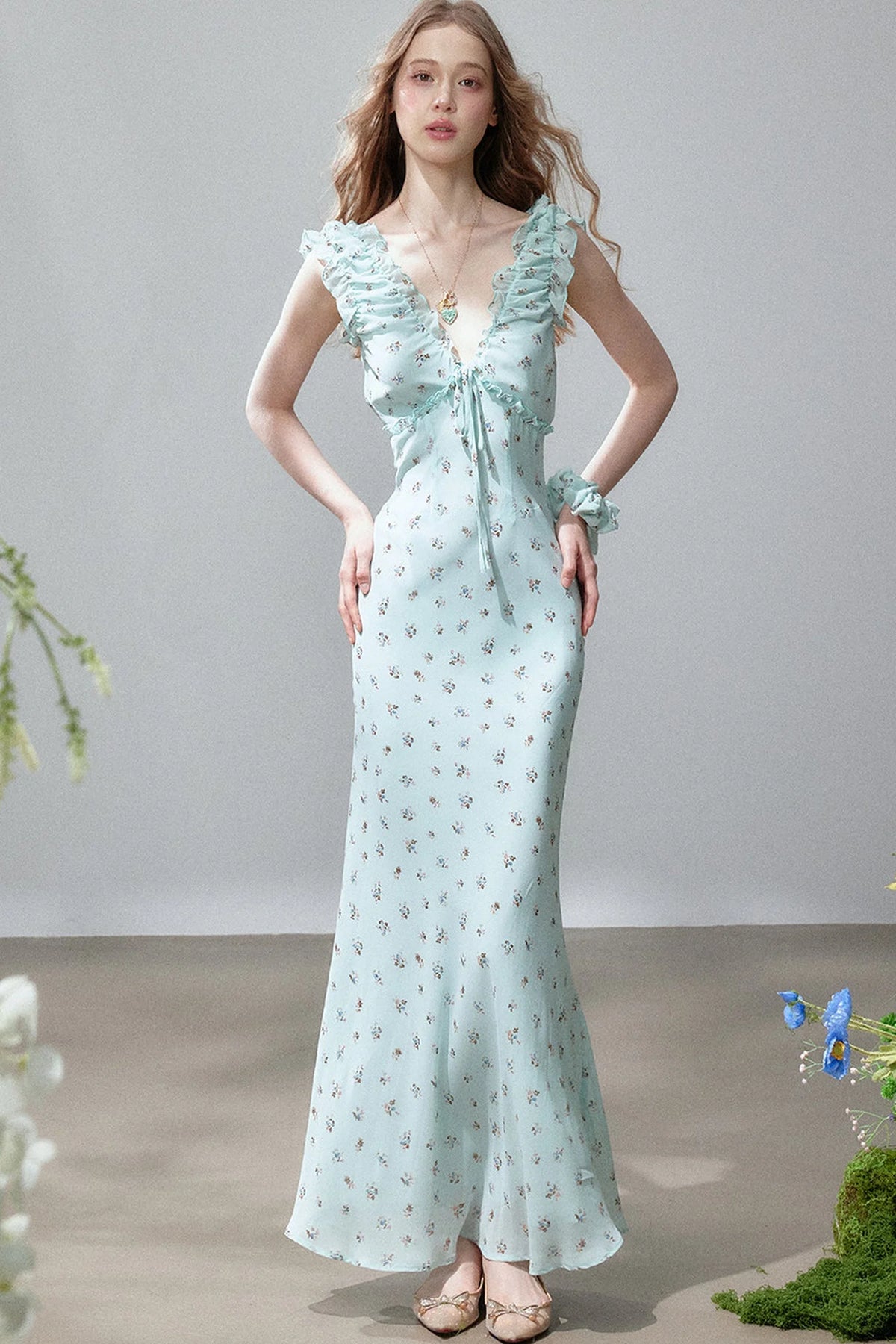 V-Neck Floral Fishtail Dress