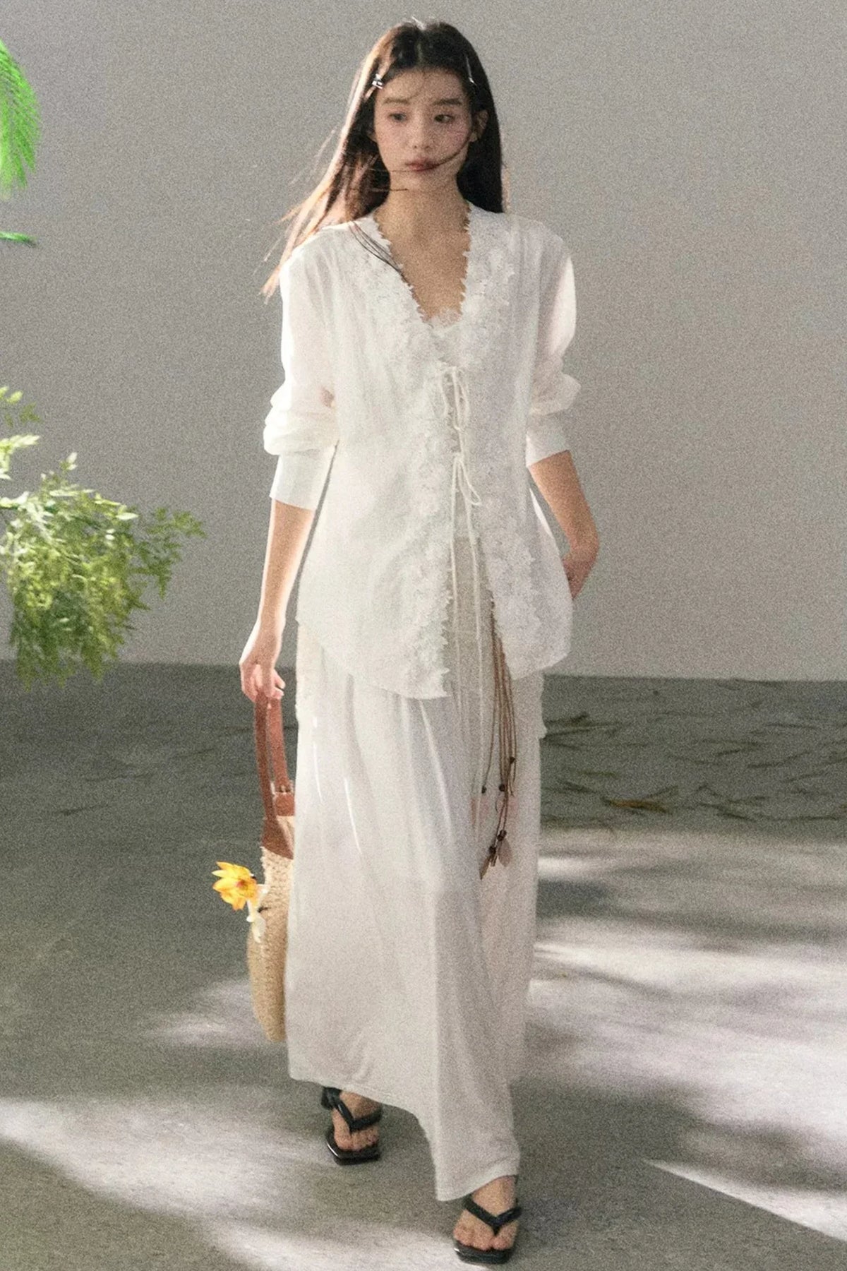 V-Neck Lace Tie Cardigan