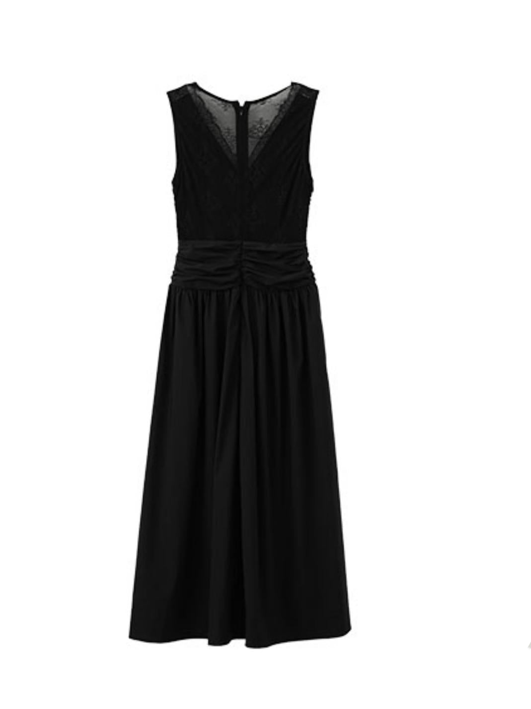 V-Neck Slim Pleated Lace Dress