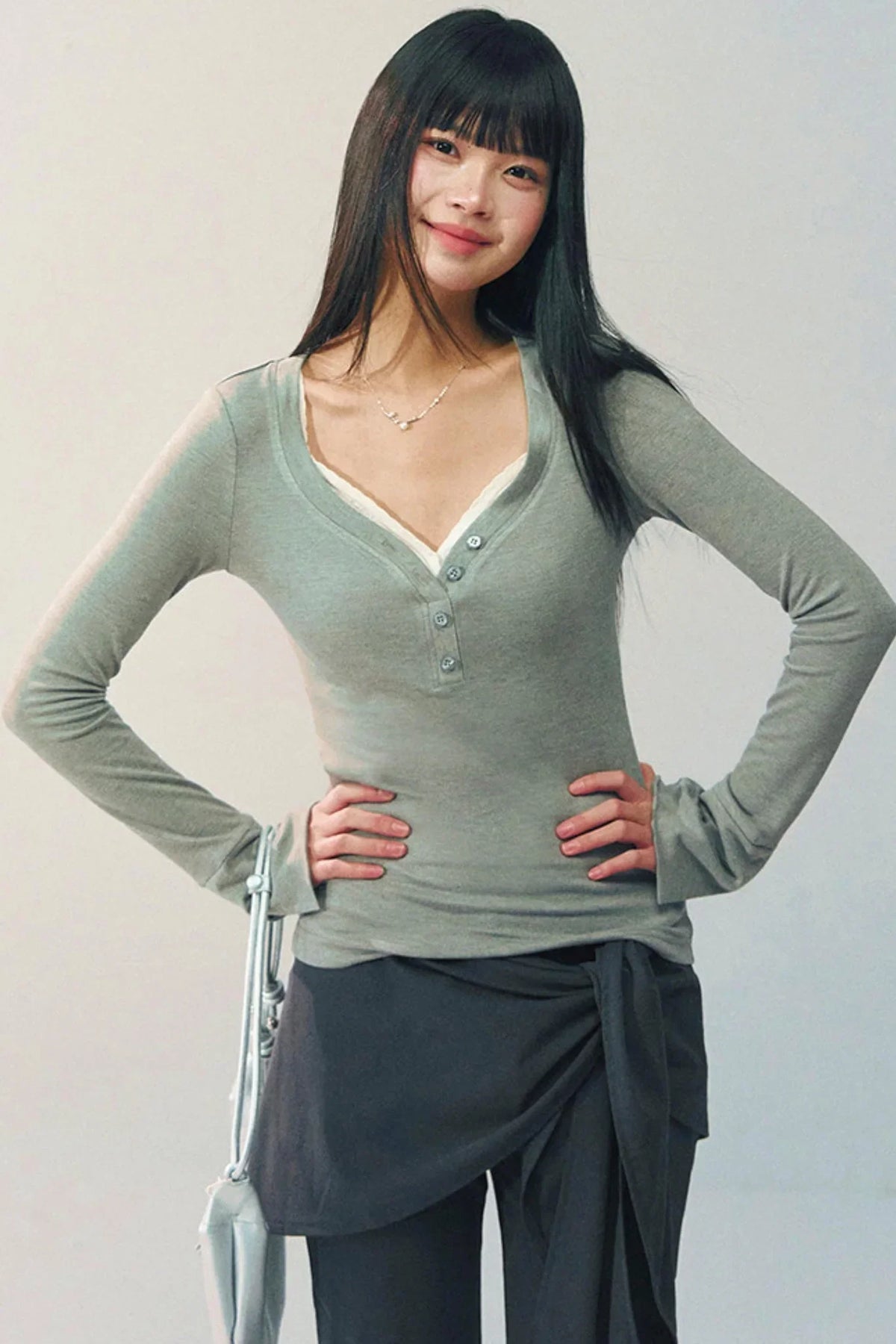 V-Neck Slim Top