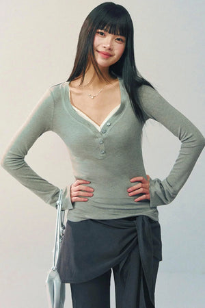 V-Neck Slim Top