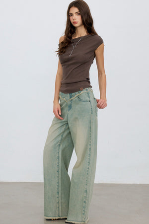 V-Shaped Raw Edge Rivet Denim Pants