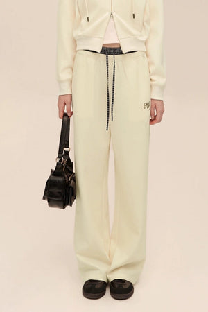 Versatile Contrast Embroidery Zipper Set-Up