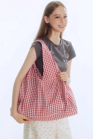 Vintage Strawberry Zipper Tote