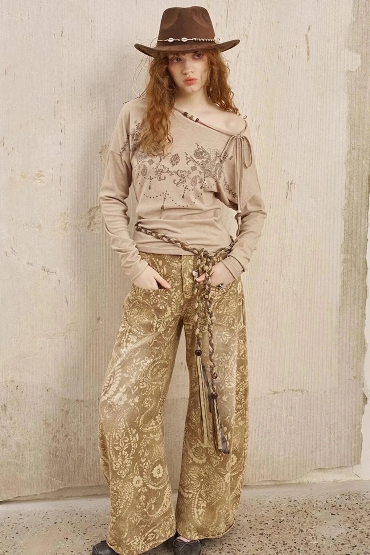 Vintage Totem Slanted Shoulder Pullover