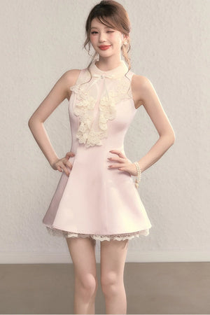 Vivian Retro Lace Collar Dress