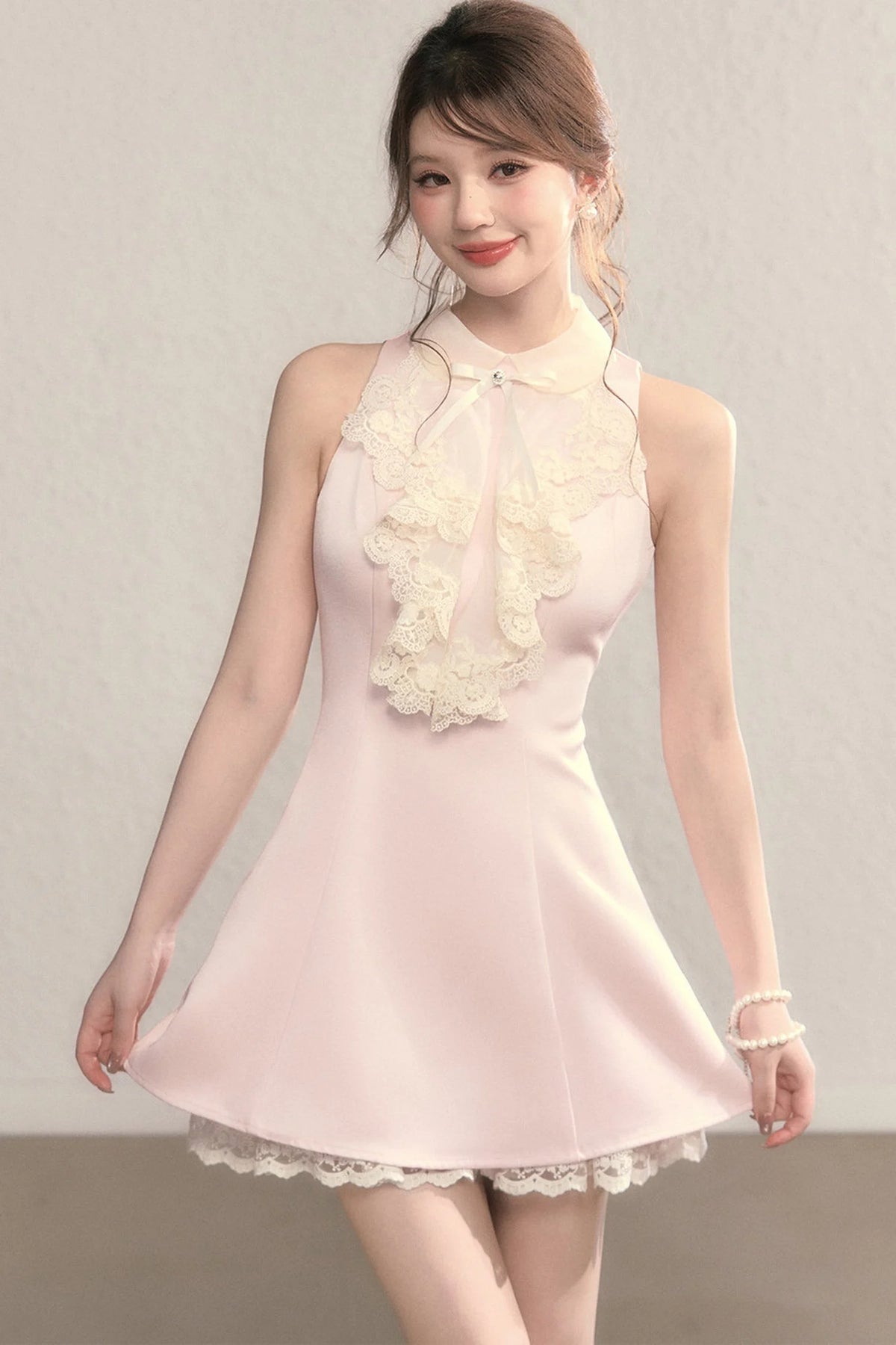 Vivian Retro Lace Collar Dress