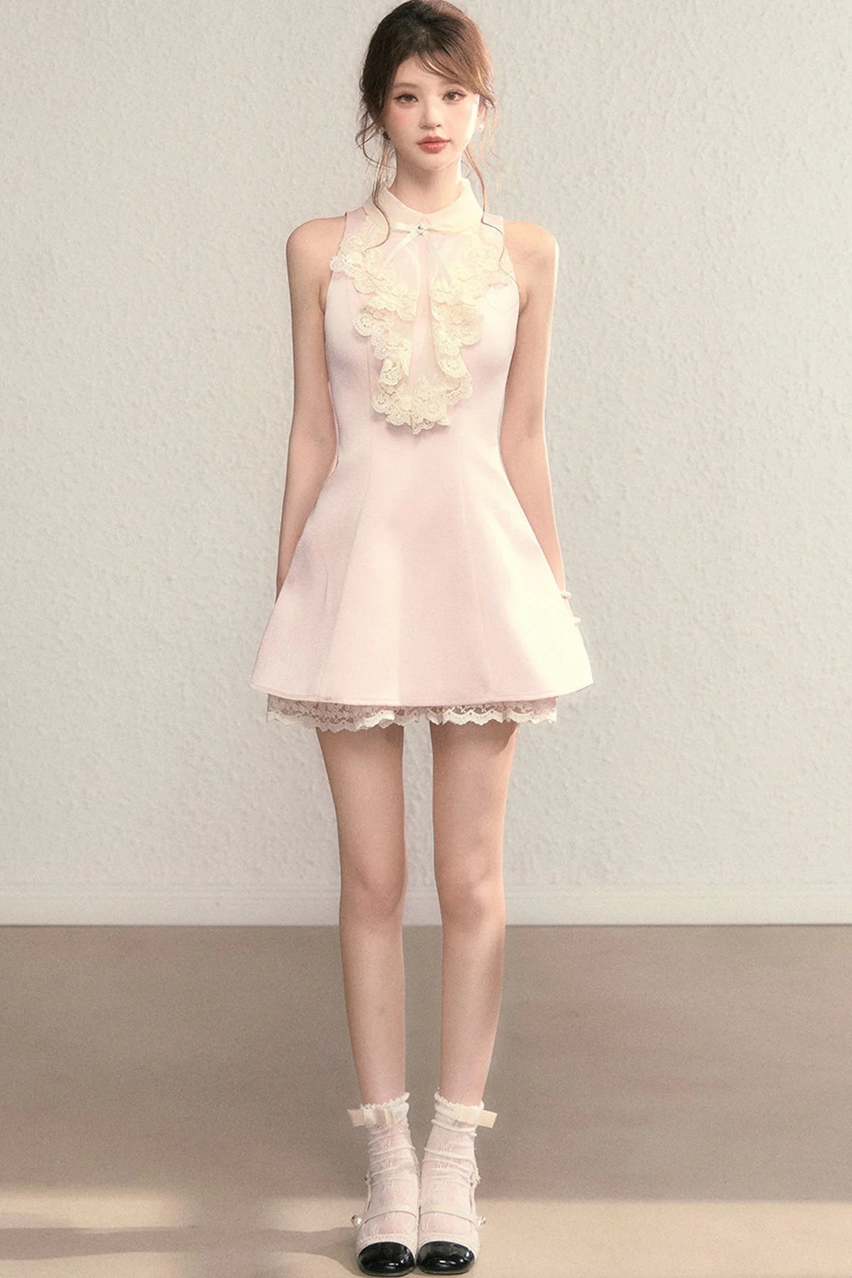 Vivian Retro Lace Collar Dress