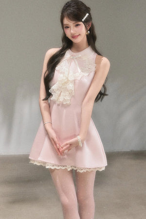 Vivian Retro Lace Collar Dress