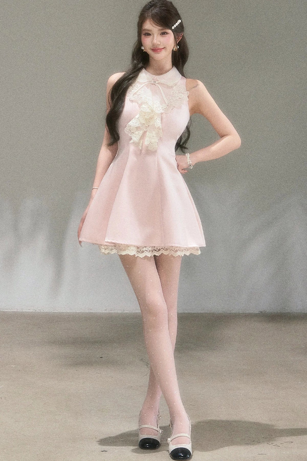 Vivian Retro Lace Collar Dress