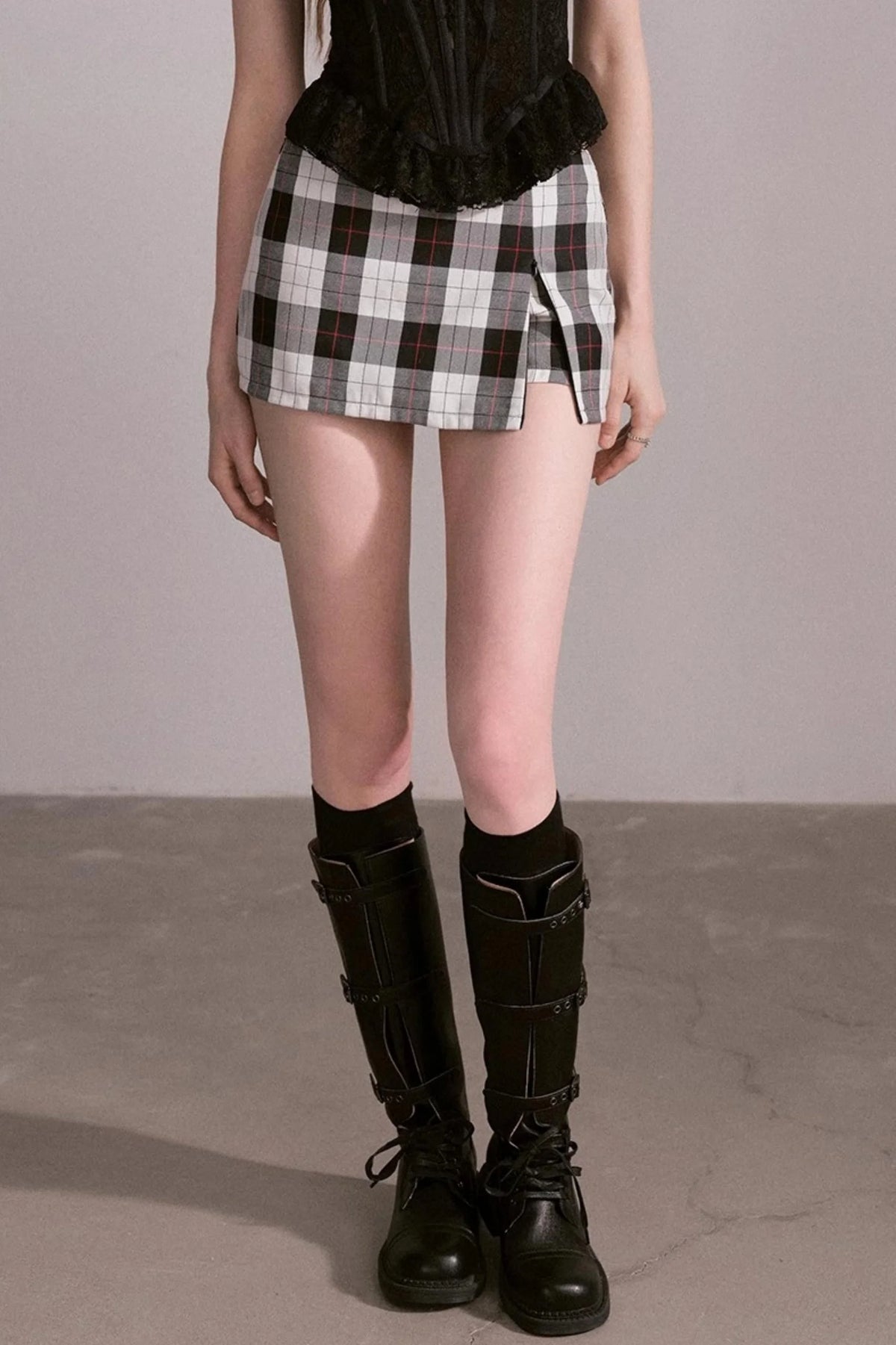 Waist Fit Mini Skirt