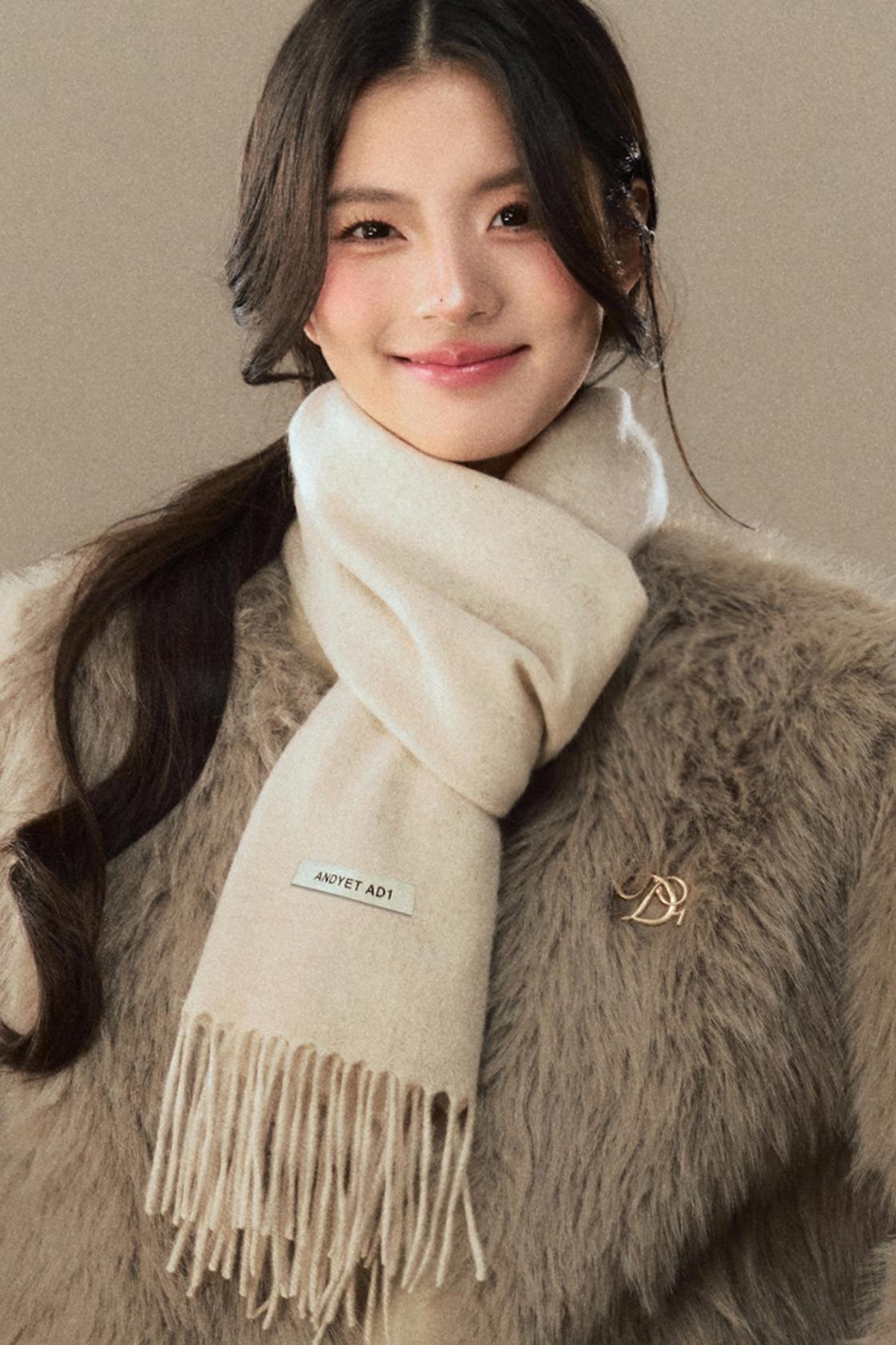 Warm High-Quality Wool Tassel Scarf