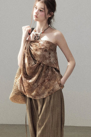 Wasteland Style Sleeveless Top and Brown Trousers Set-Up