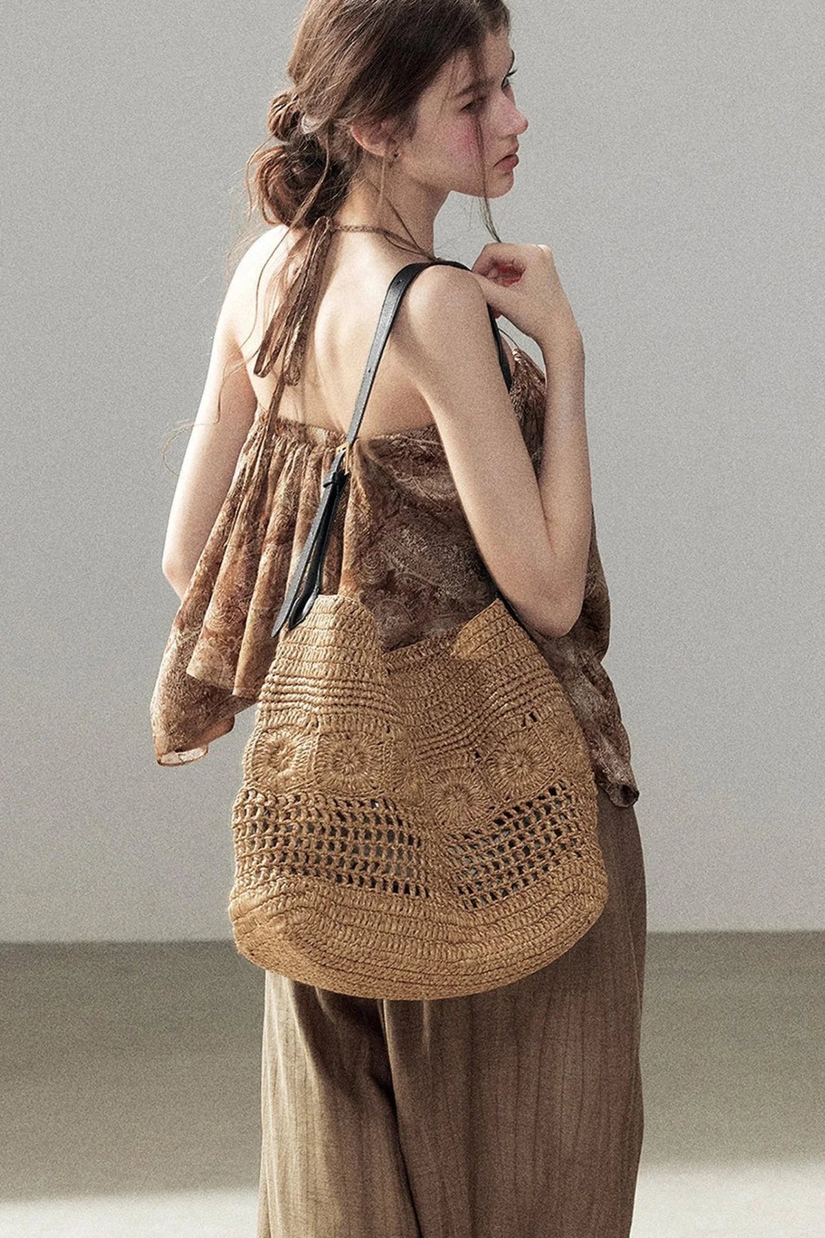 Wasteland Style Sleeveless Top and Brown Trousers Set-Up