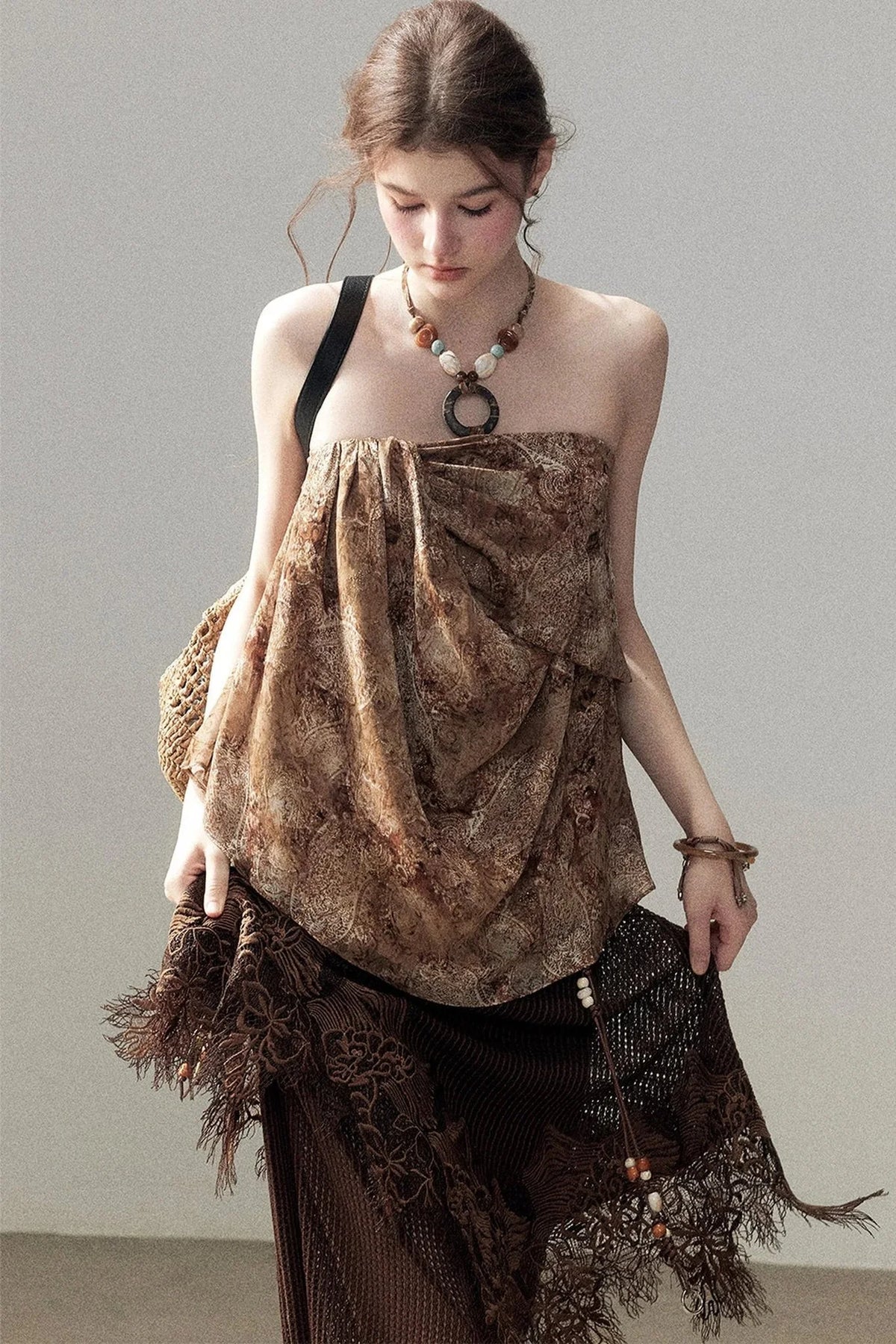 Wasteland Style Sleeveless Top and Brown Trousers Set-Up