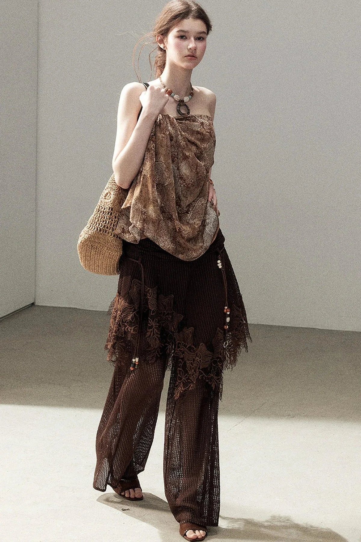 Wasteland Style Sleeveless Top and Brown Trousers Set-Up