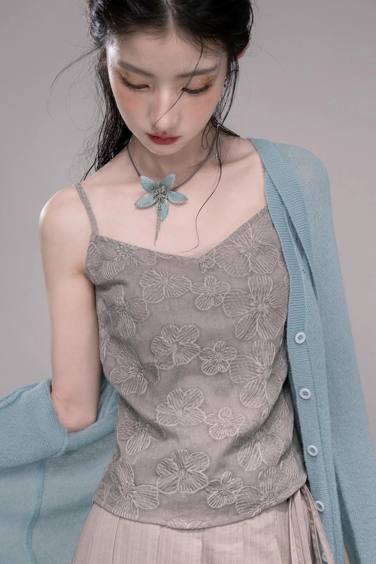 Wavy Wool Diamond Cardigan